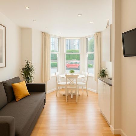 Bute Park Apartment W/ Heating + Private Bathroom คาร์ดิฟฟ์ ภายนอก รูปภาพ