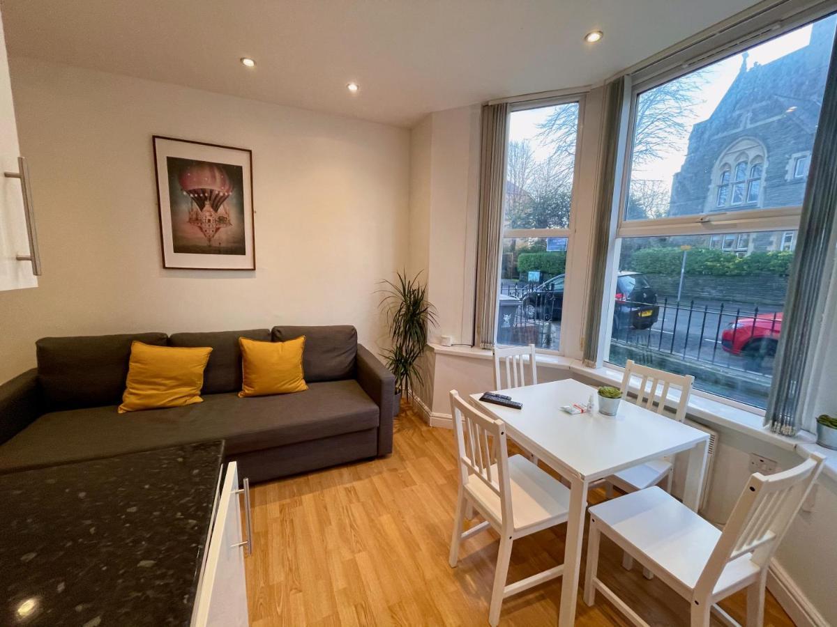Bute Park Apartment W/ Heating + Private Bathroom คาร์ดิฟฟ์ ภายนอก รูปภาพ