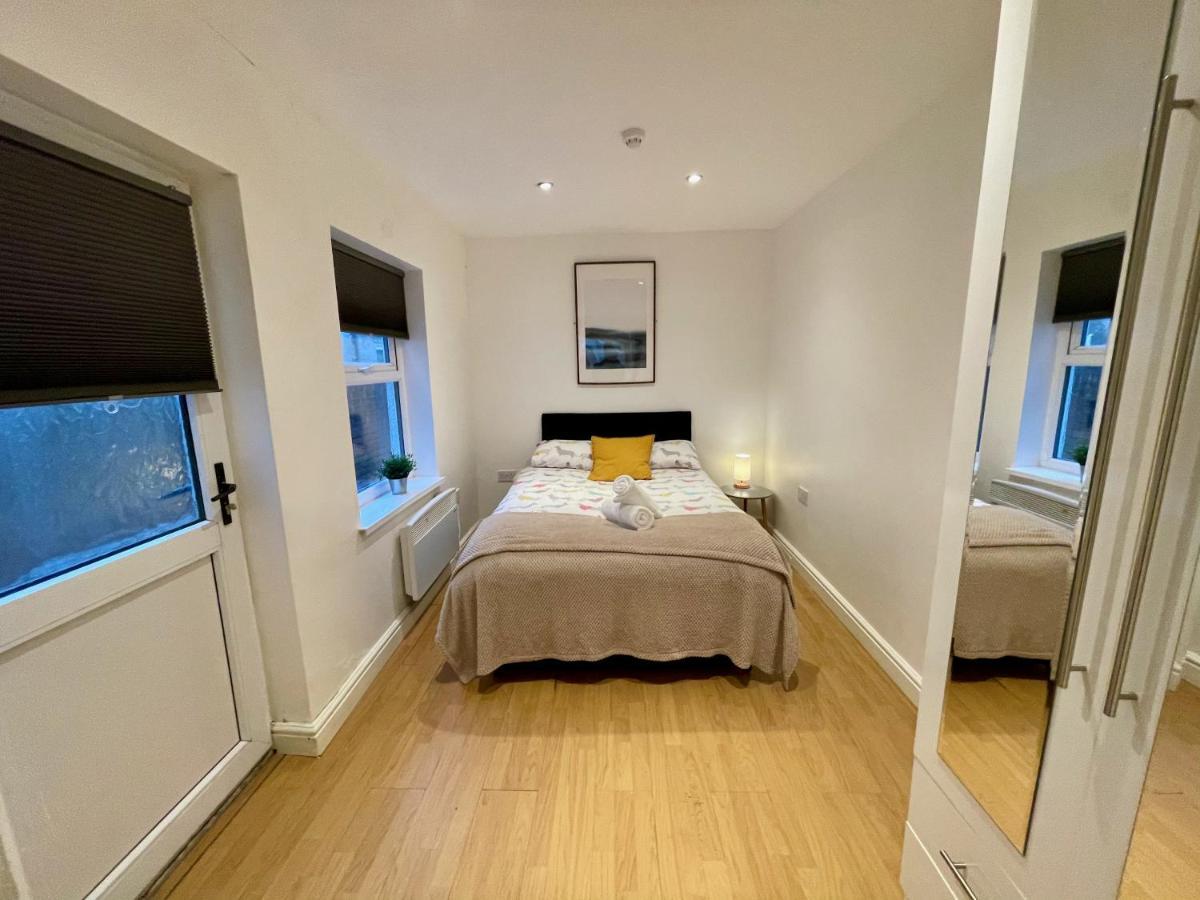 Bute Park Apartment W/ Heating + Private Bathroom คาร์ดิฟฟ์ ภายนอก รูปภาพ